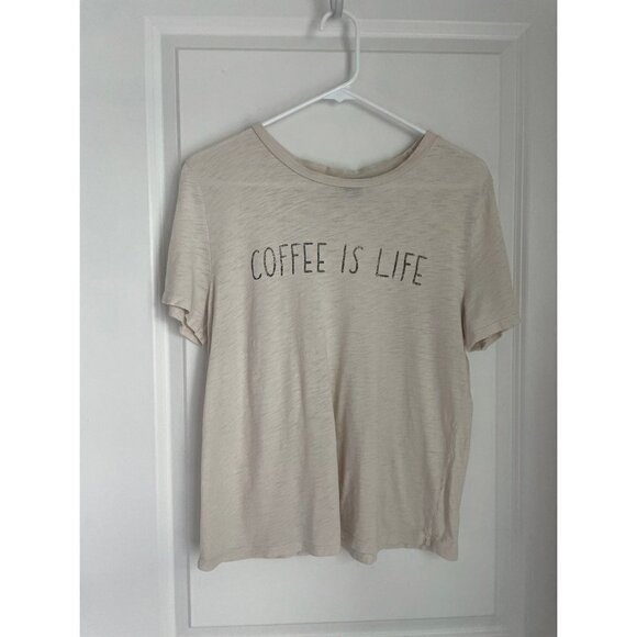 Graphic Tshirt - Picture 1 of 3